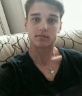 Встретьте Мужчинa : Артём, 28 лет до Украина  Киев